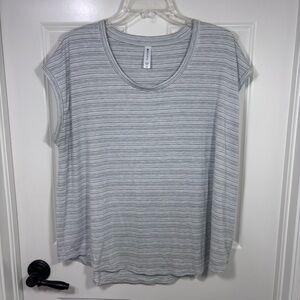 Athleta Cloudlight Stratus Oversized Striped Tee Women’s 1X Athleisure